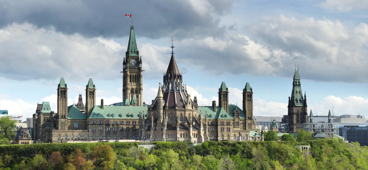 캐나다 수도 오타와의 국회의사당(Parliament Hill) 전경
